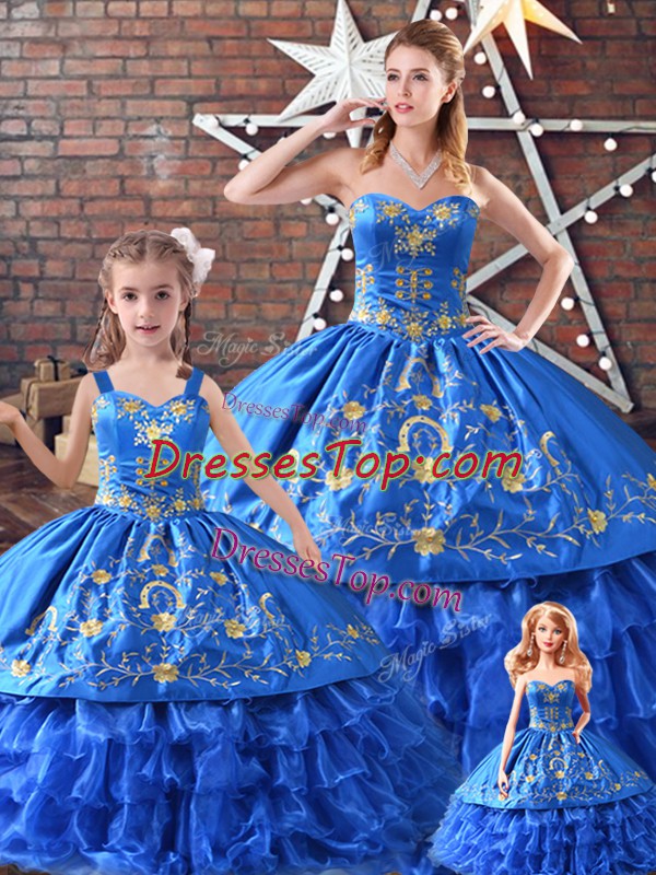 Latest Blue Ball Gowns Sweetheart Sleeveless Satin and Organza Lace Up Embroidery Quinceanera Dresses