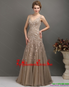 2015 Feminine Empire Gorgeous Dama Dress with Brush Train and Appliques