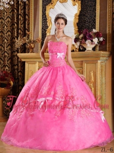 Rose Pink Ball Gown Strapless Appliques Organza Quinceanera Dress