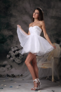 White Short Organza Sweetheart Dama Dresses for Quinceanera
