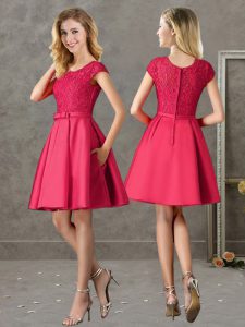 Chic Red A-line Scoop Short Sleeves Satin Mini Length Zipper Lace Quinceanera Dama Dress