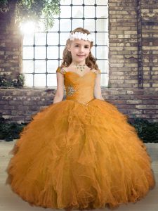 Floor Length Lace Up Little Girls Pageant Gowns Gold for Party and Wedding Party with Beading and Ruffles