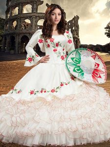 Vintage Floor Length Lace Up Quinceanera Dresses White and In for Military Ball and Sweet 16 and Quinceanera with Embroidery and Ruffles