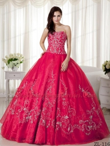 Ball Gown Sweetheart Floor-length Organza Beading and Embroidery Quinceanera Dress