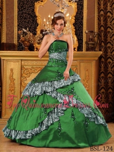 Green Ball Gown Strapless Floor-length Taffeta Embroidery Quinceanera Dress