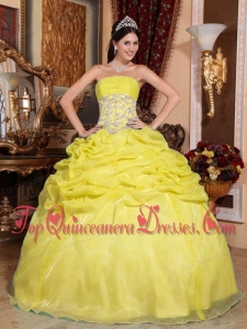 Puffy Yellow Ball Gown Strapless Floor-length Organza Appliques Sweet 16 Gowns