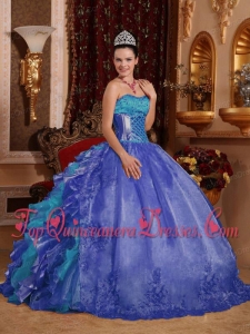 Cheap Ball Gown Blue Discount Quinceanera Dresses with Strapless Floor-length Organza Embroidery