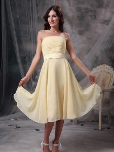 Light Yellow Dama Dress Strapless Knee-length Ruched Chiffon