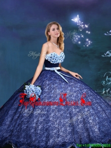 2017 Beautiful Applique and Bowknot Laced Quinceanera Gown in Royal Blue