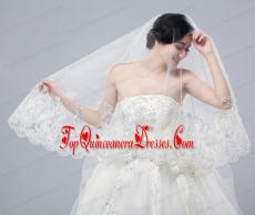 Romantic Lave Edge White Two-Tier Fingertip Bridal Veils