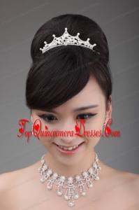 Shimmering Multi Layers Pearl Alloy Tiara and Necklace