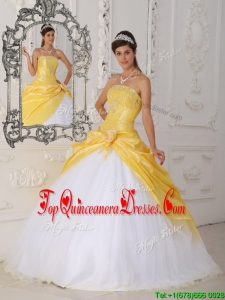 2016 Classic Hand Made Flower Quinceanera Dresses in Yellow and White