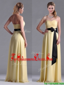 Beautiful Sweetheart Yellow Dama Dress with Ruching and Black Bowknot