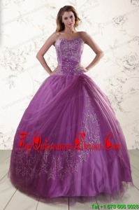 2015 Beautiful Sweetheart Purple Quinceanera Dresses with Embroidery