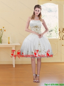 2015 Fashionable White Strapless Quinceanera Dama Dresses with Embroidery