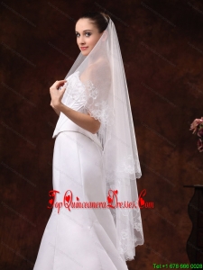 Lace Appliques And Two-tier Organza Veil For Wedding