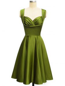 Olive Green Sleeveless Knee Length Ruching Lace Up Dama Dress for Quinceanera