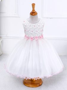 Custom Made White Sleeveless Appliques Tea Length Pageant Gowns For Girls