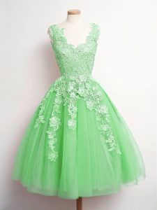 A-line Quinceanera Dama Dress Green V-neck Tulle Sleeveless Knee Length Lace Up