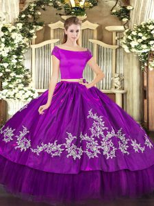 Short Sleeves Floor Length Embroidery Zipper Vestidos de Quinceanera with Purple