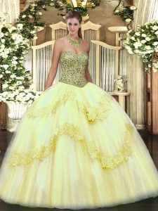 Light Yellow Ball Gowns Tulle Sweetheart Sleeveless Beading and Appliques Floor Length Lace Up Quinceanera Dress