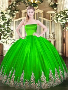 Tulle Sleeveless Floor Length Ball Gown Prom Dress and Appliques