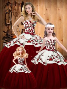 Pretty Wine Red Sweetheart Neckline Embroidery Sweet 16 Dresses Sleeveless Lace Up