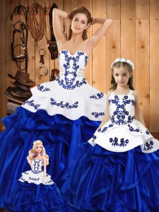 Sleeveless Floor Length Embroidery and Ruffles Lace Up Quinceanera Dress with Blue