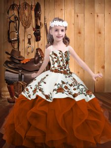 Perfect Embroidery and Ruffles Little Girl Pageant Gowns Rust Red Lace Up Sleeveless Floor Length