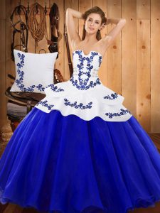 Pretty Royal Blue Sleeveless Floor Length Embroidery Lace Up Sweet 16 Dress