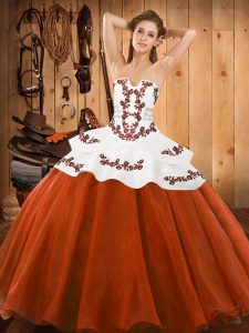 High End Rust Red Ball Gowns Strapless Sleeveless Tulle Floor Length Lace Up Embroidery Sweet 16 Quinceanera Dress