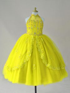 Elegant Floor Length Yellow Pageant Gowns For Girls High-neck Sleeveless Lace Up