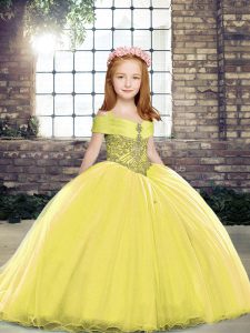 Dramatic Lace Up Little Girls Pageant Dress Yellow for Party and Sweet 16 and Wedding Party with Beading Brush Train