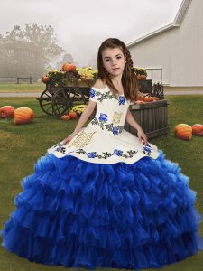 Dazzling Sleeveless Organza Floor Length Lace Up Little Girl Pageant Gowns in Blue with Embroidery and Ruffled Layers