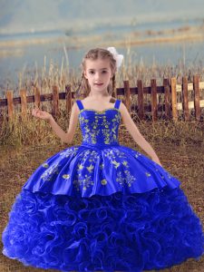 Attractive Sleeveless Fabric With Rolling Flowers Sweep Train Lace Up Girls Pageant Dresses in Royal Blue with Embroidery