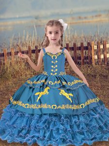 Stylish Straps Sleeveless Girls Pageant Dresses Floor Length Beading and Embroidery and Ruffled Layers Blue Organza