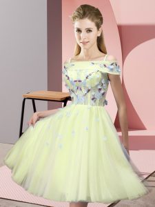 Glamorous Off The Shoulder Short Sleeves Lace Up Dama Dress Yellow Tulle