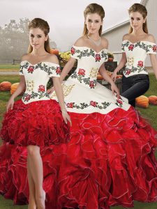 Organza Off The Shoulder Sleeveless Lace Up Embroidery and Ruffles 15th Birthday Dress in White And Red