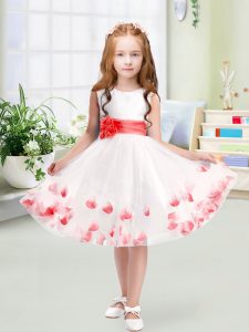 Glorious Knee Length White Little Girls Pageant Dress Tulle Sleeveless Appliques and Belt
