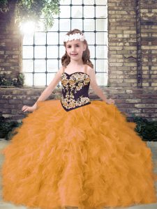 Super Sleeveless Floor Length Embroidery and Ruffles Lace Up Pageant Gowns For Girls with Gold