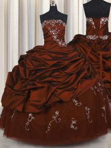 Embroidery Strapless Sleeveless Ball Gown Prom Dress Floor Length Beading and Appliques and Pick Ups Burgundy Taffeta