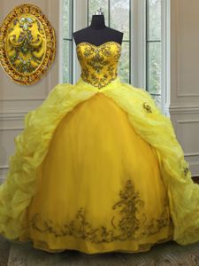 Artistic Beading and Appliques and Pick Ups Quinceanera Dress Light Yellow Lace Up Sleeveless With Train Court Train