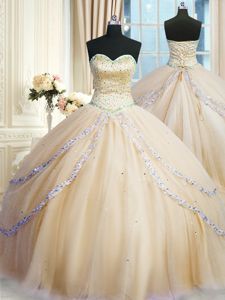 Fashionable Sweetheart Sleeveless Court Dresses for Sweet 16 With Train Court Train Beading and Appliques Champagne Tulle