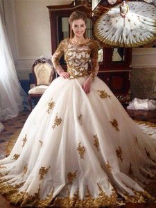 Sumptuous White Ball Gowns Tulle Scoop Long Sleeves Appliques With Train Zipper Quince Ball Gowns Chapel Train