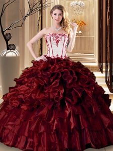 Organza Strapless Sleeveless Lace Up Ruffles Sweet 16 Dress in Wine Red